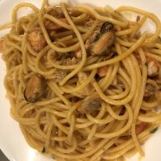 TAGLIOLINI CON LE COZZE