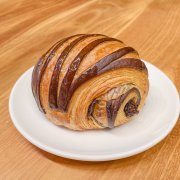 PAIN AU CHOCOLAT