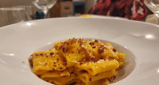 PACCHERI CON ZUCCA E SPECK