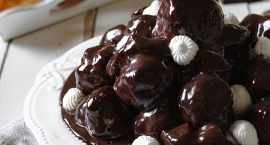 PROFITEROLES