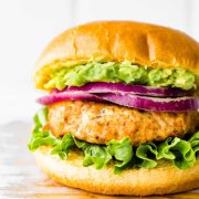 CHICKEN BURGER